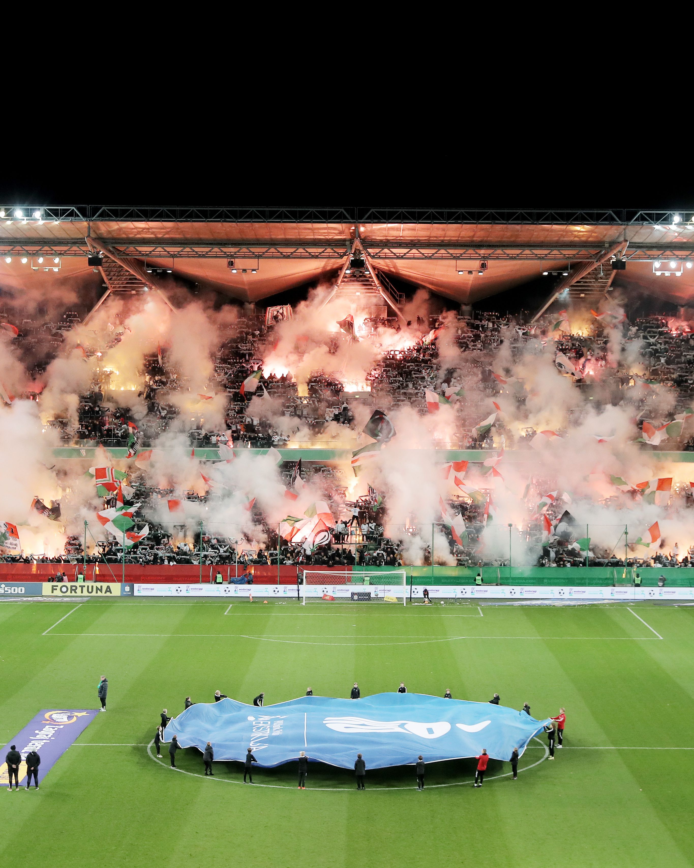 Galeria z meczu Legia Warszawa - Cracovia autorstwa Janusza Partyki