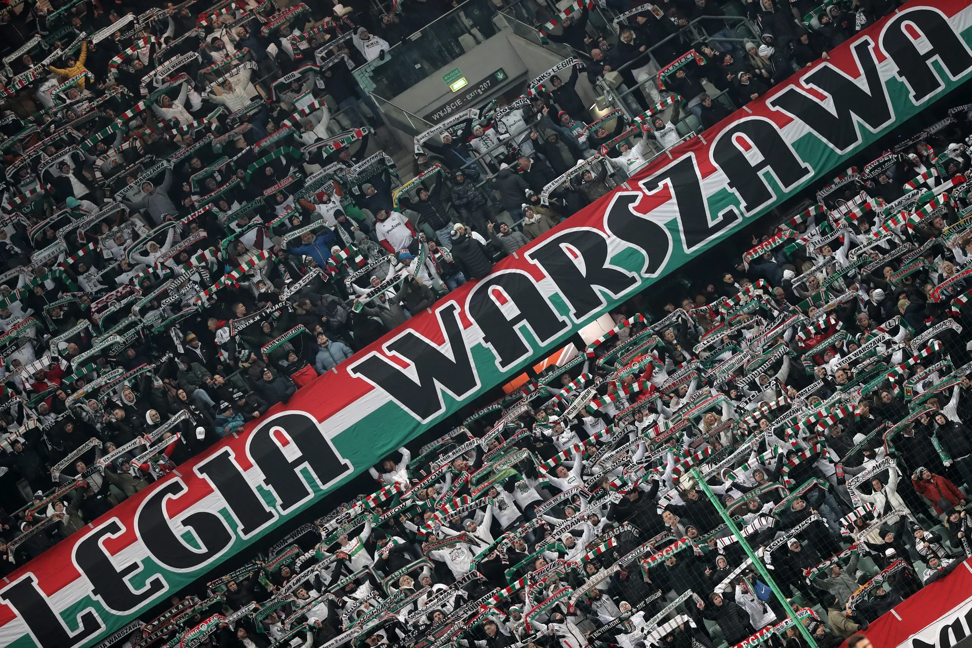Ruszyły odbiór i zamknięta sprzedaż biletów na mecz Legia Warszawa - Cracovia