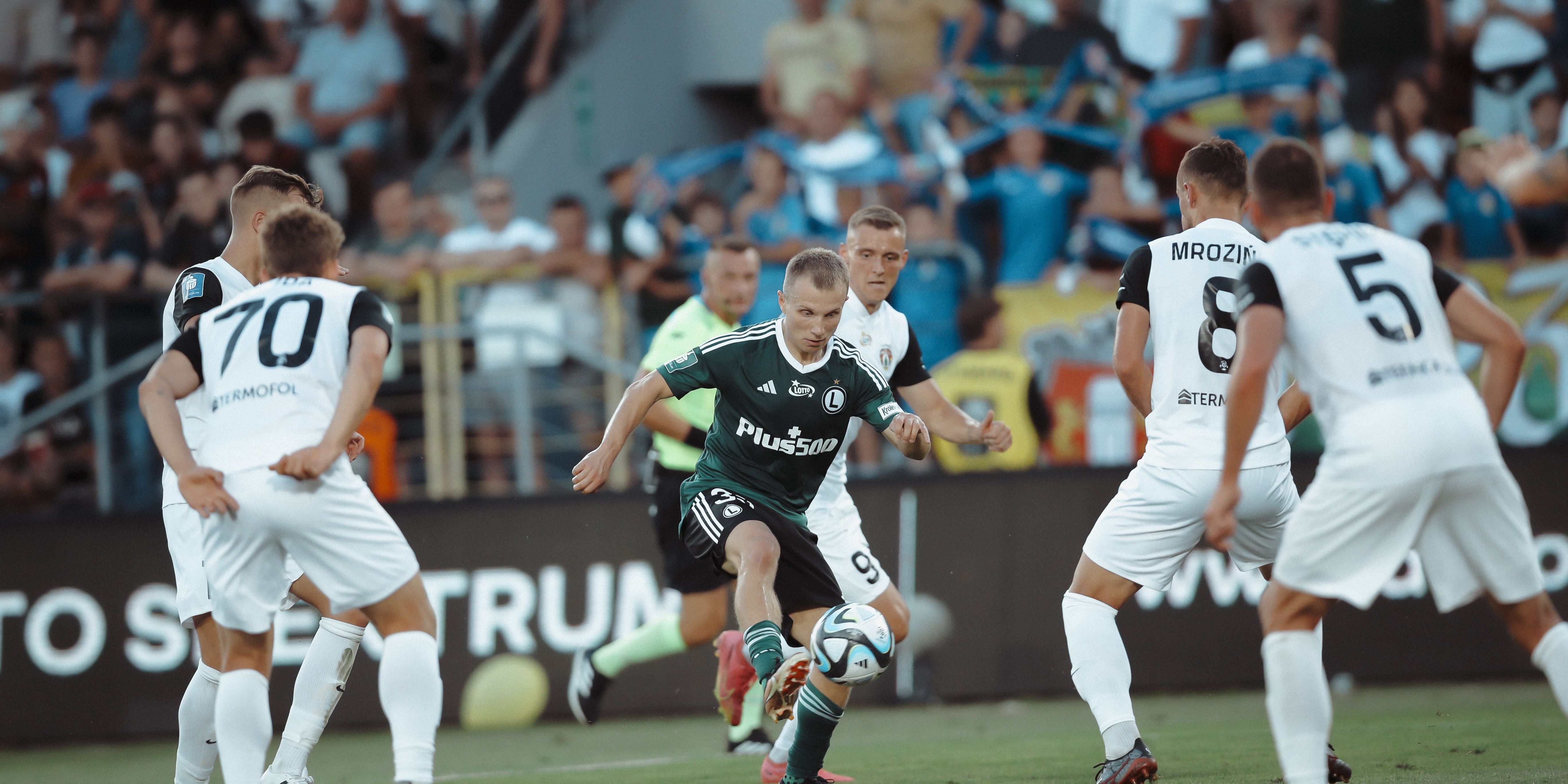 PKO Bank Polski Ekstraklasa: Zapowiedź meczu Puszcza Niepołomice - Legia Warszawa. Dość z remisami, czas na zwycięstwo!