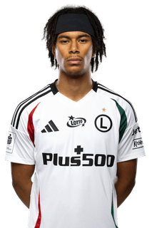 Maxi Oyedele